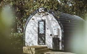 Carlton Manor Pods