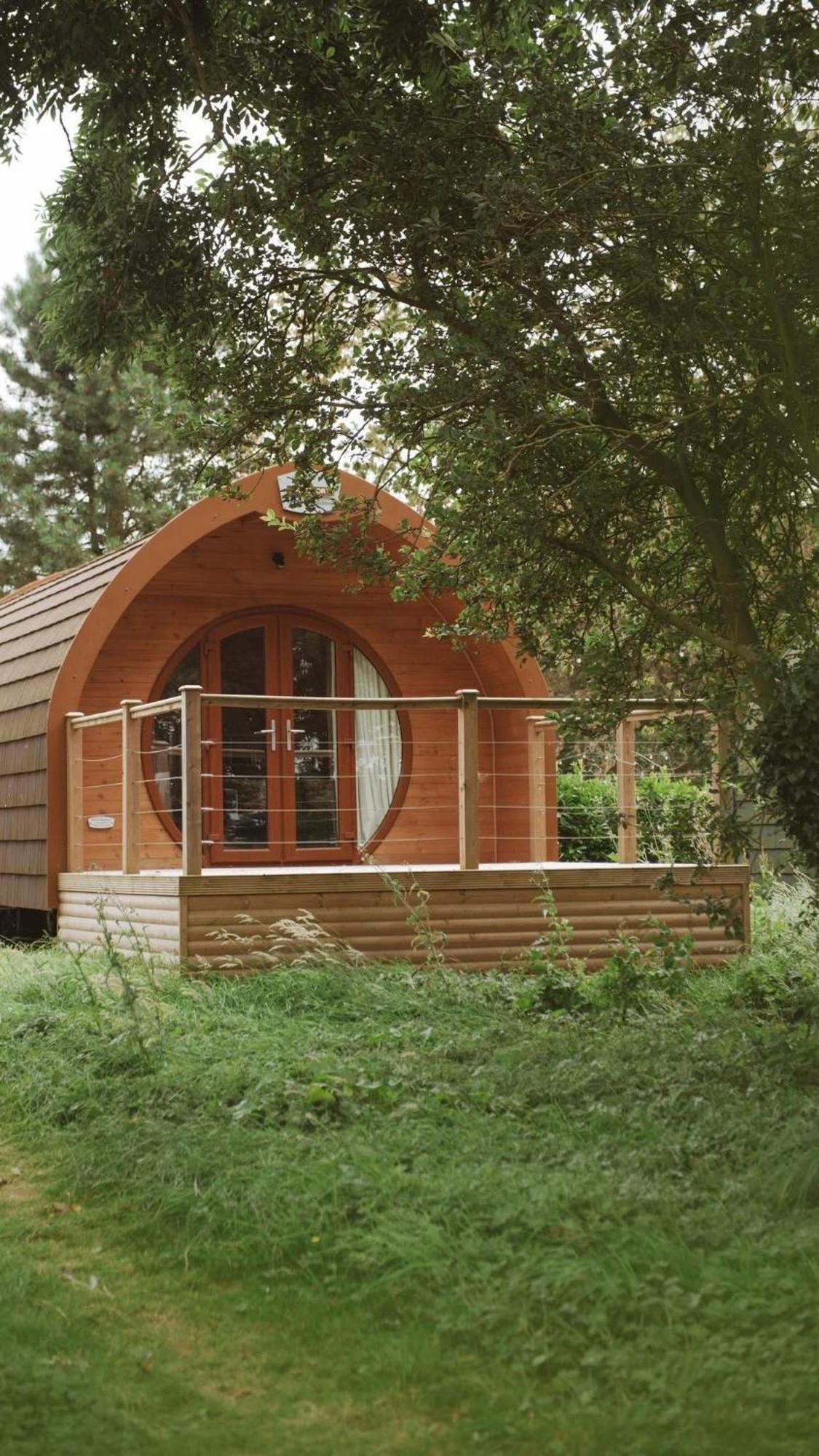 Carlton Manor Pods Apartment Aldbrough Exterior photo